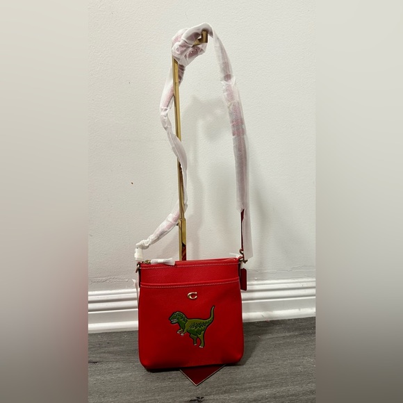 RARE/VHTF Rexy Kitt Mascot Red Crosboddy. - Picture 8 of 15